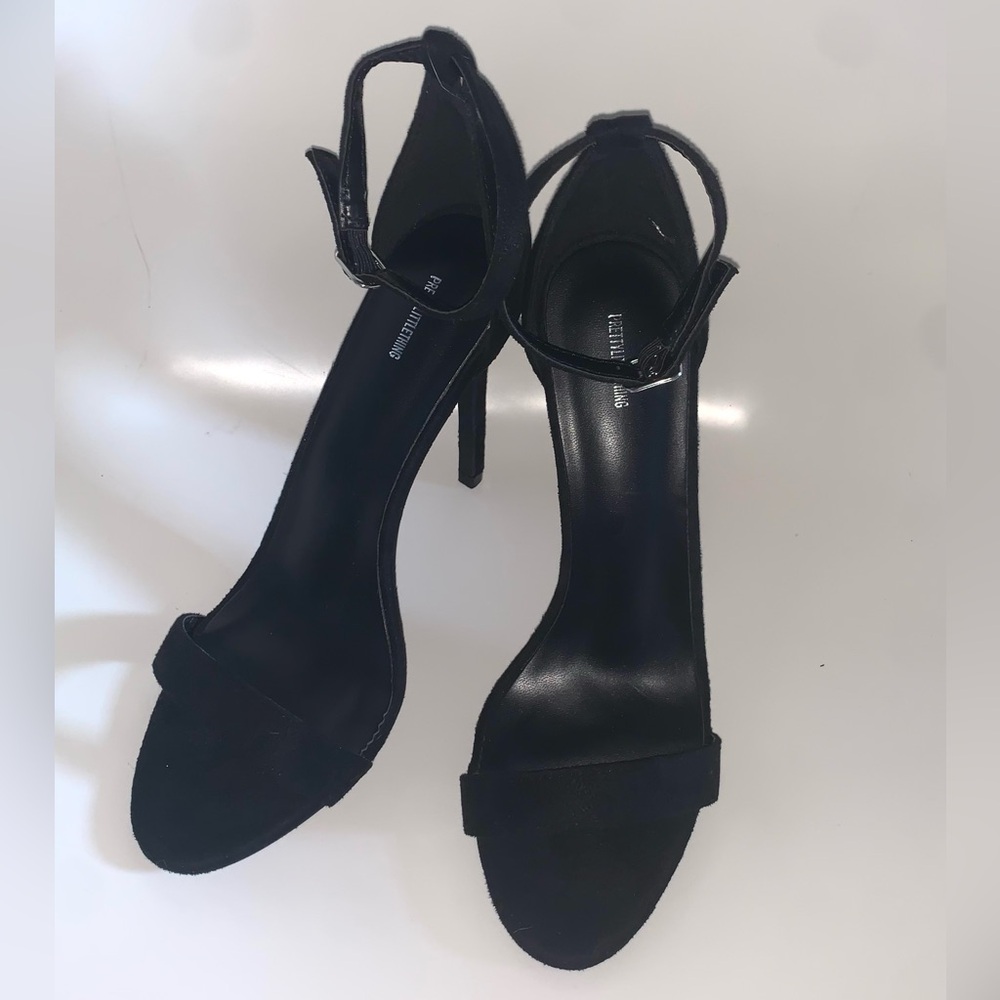 PrettyLittleThing Suede Black Open Toe Heel Sandals Size 9